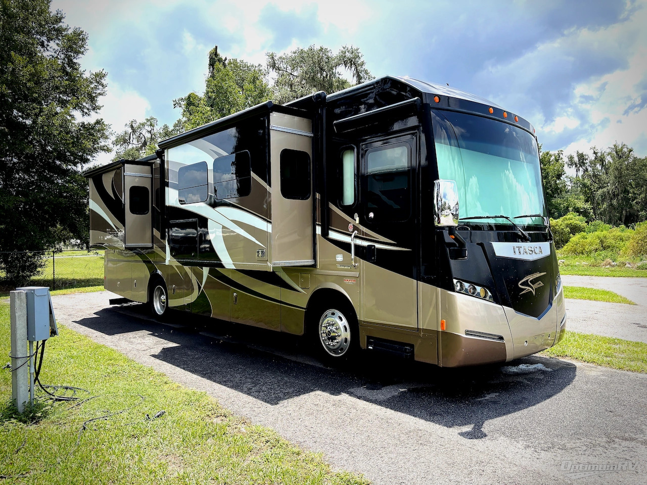 2015 Itasca Meridian 36M in ocala FL
