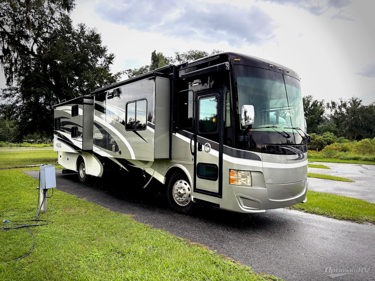 2017 Tiffin Allegro Red 38 QBA Skoolie RV