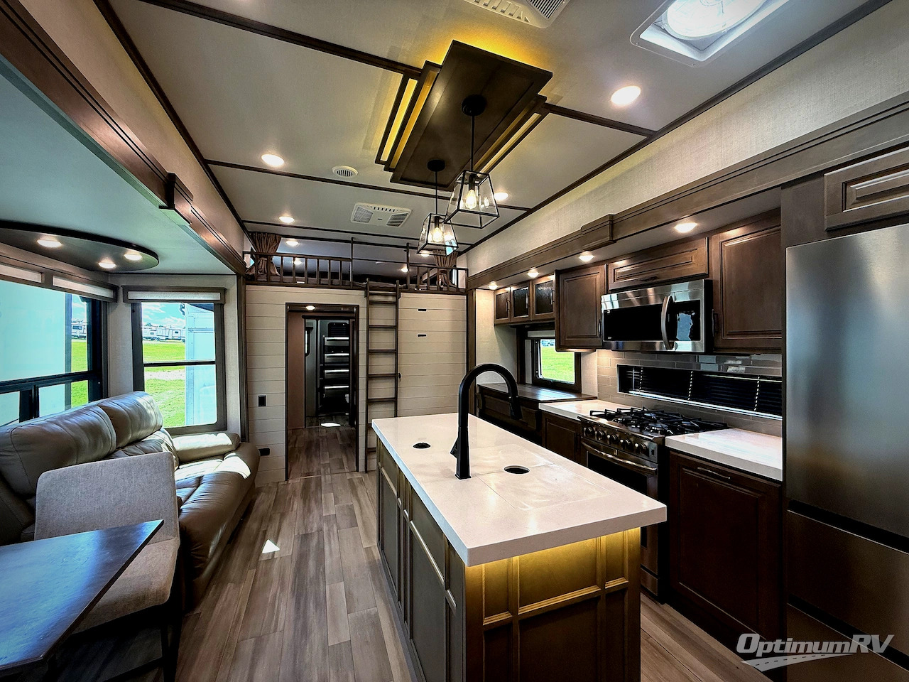 View more photos of this listing