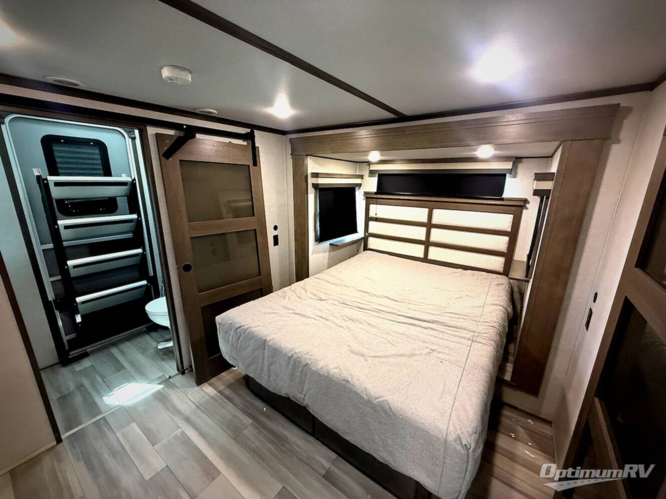 A photo of this 2023 Grand Design Solitude 391DL