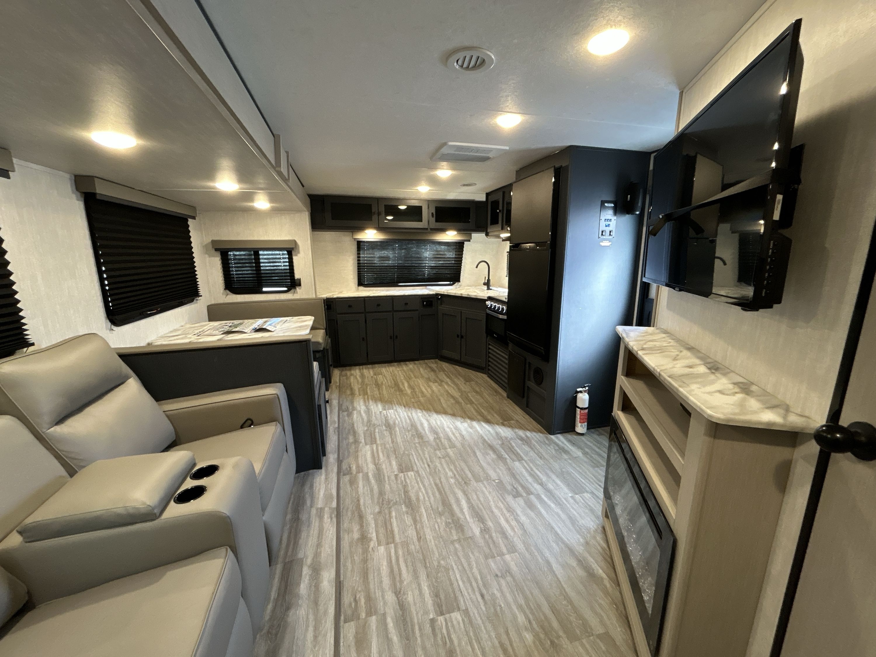 2024 Coachmen APEX ULTRA-LITE 243FKS in salem AL