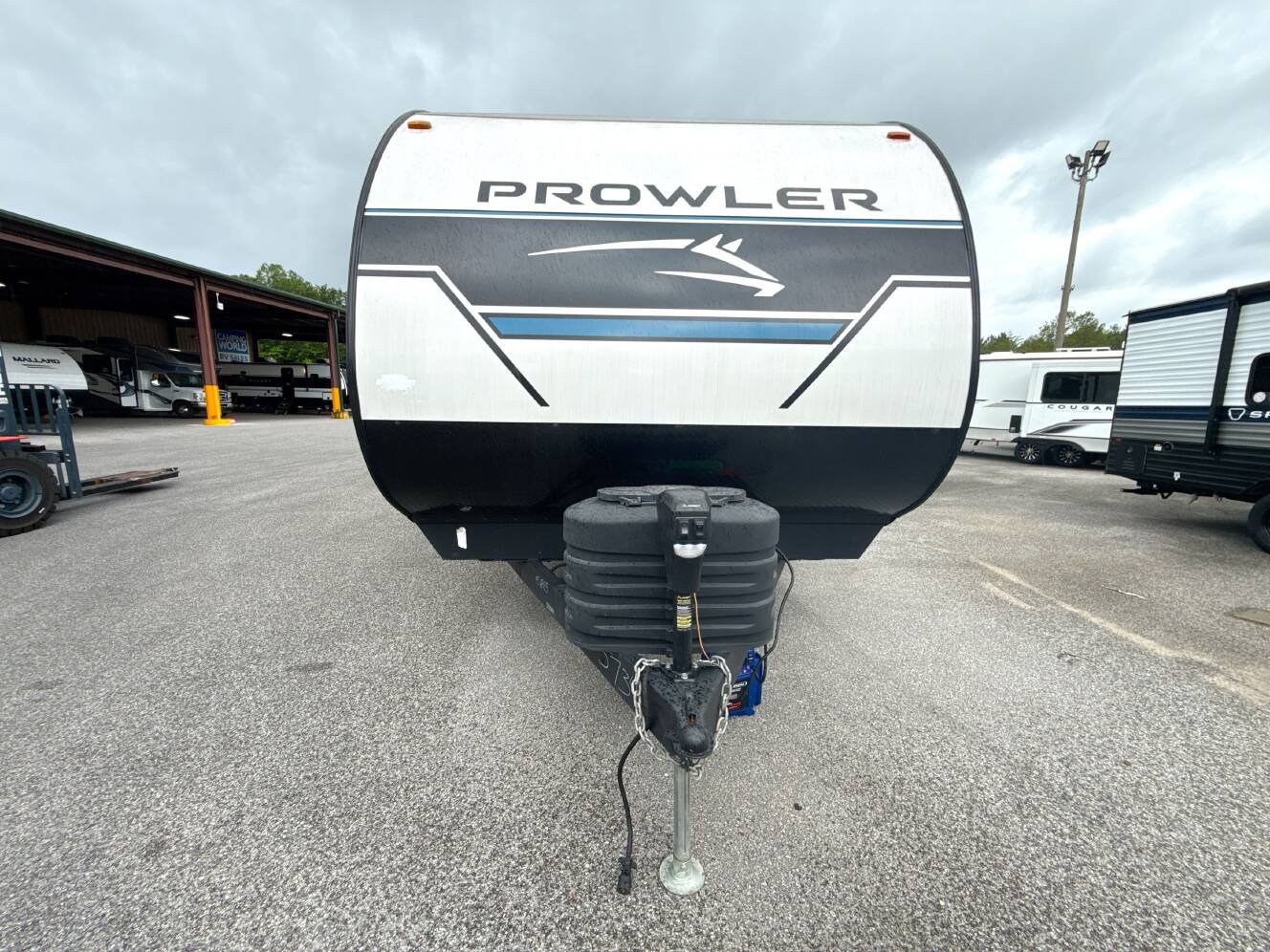 A photo of this 2024 Heartland PROWLER 315SBH