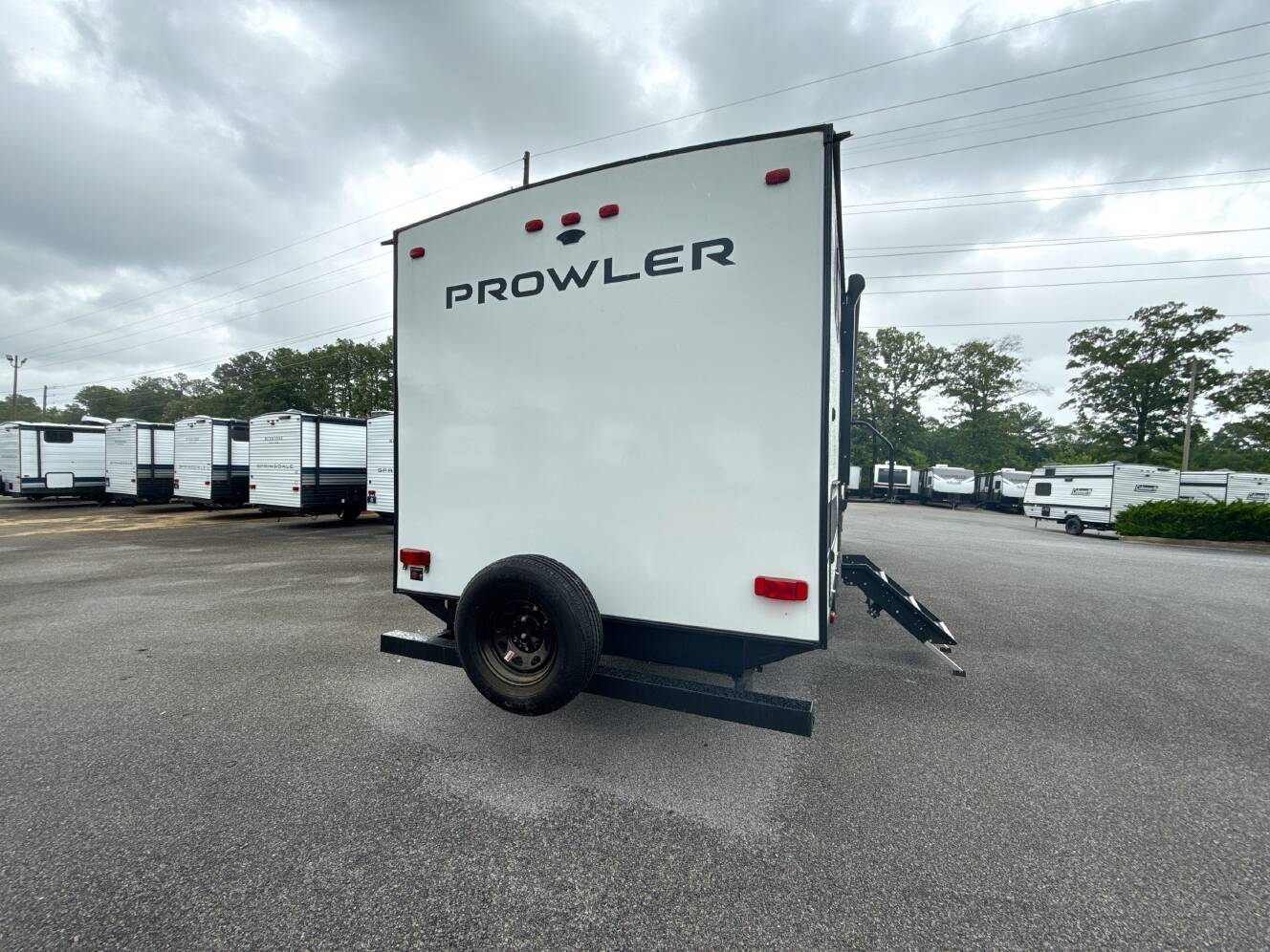 A photo of this 2024 Heartland PROWLER 315SBH