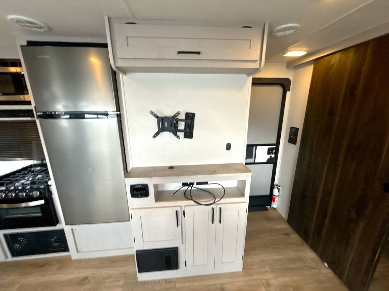 A photo of this 2024 Heartland PROWLER 315SBH