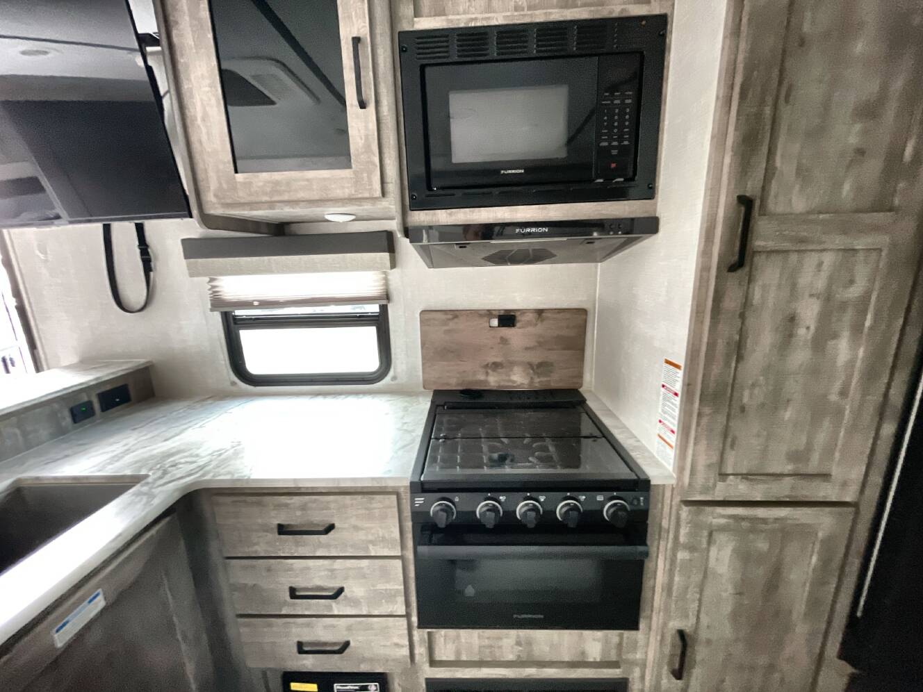 A photo of this 2023 Forest River SURVEYOR 276BHLE