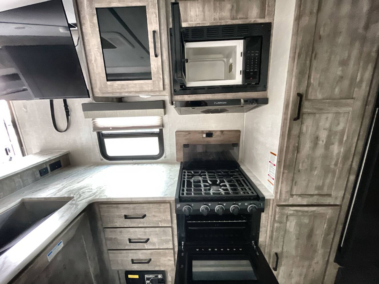 A photo of this 2023 Forest River SURVEYOR 276BHLE