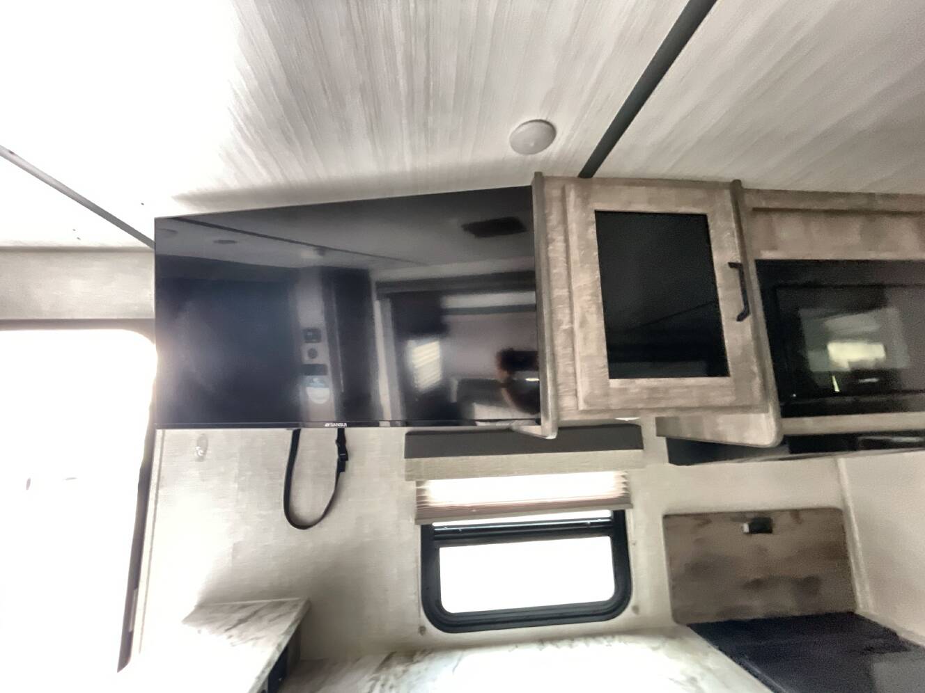 A photo of this 2023 Forest River SURVEYOR 276BHLE