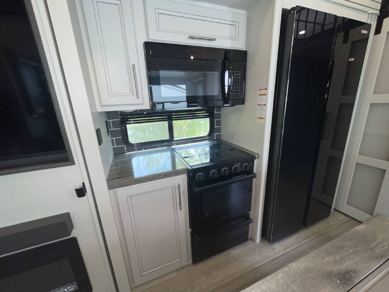 A photo of this 2025 Keystone COUGAR 360MBI