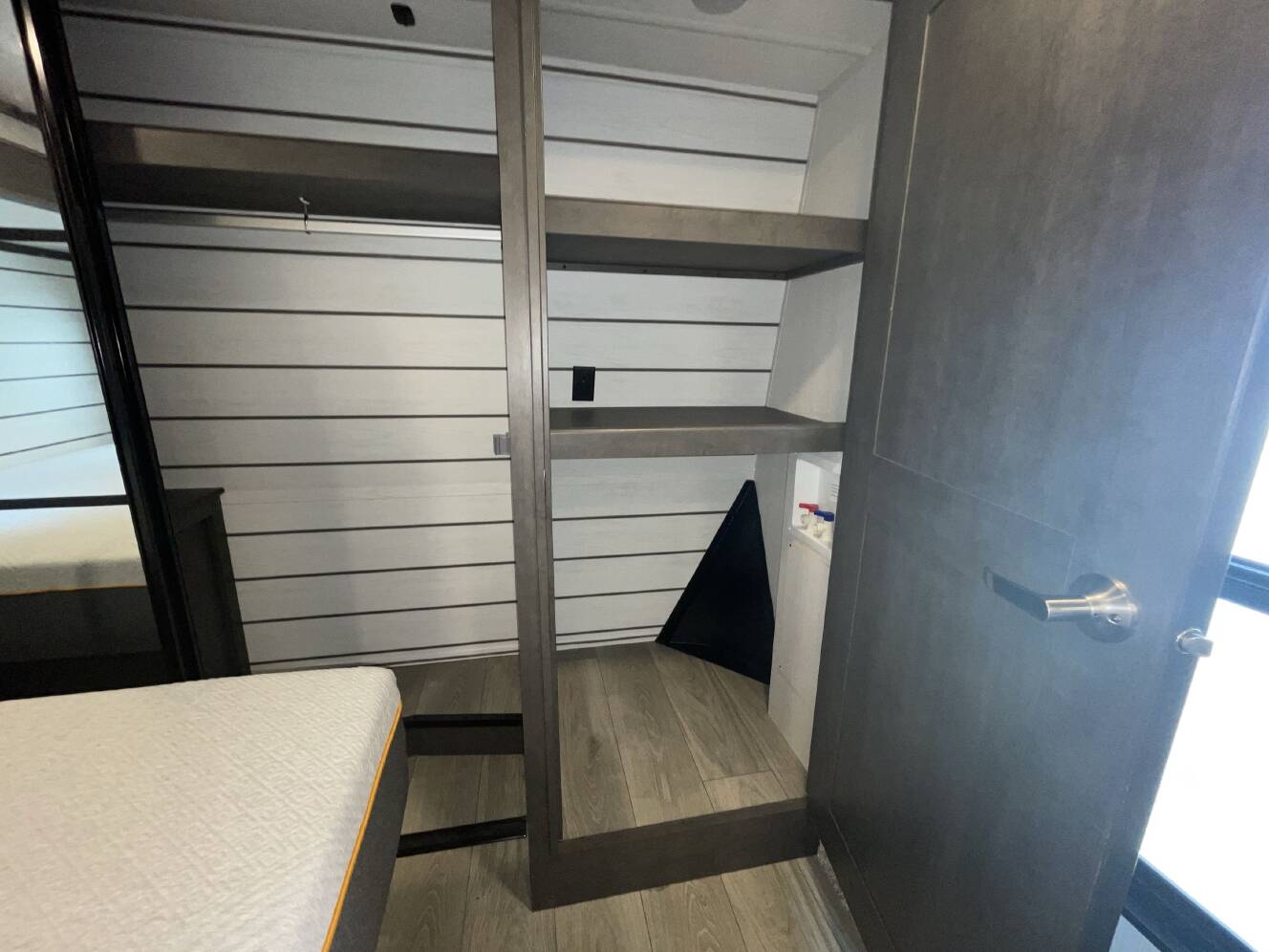 A photo of this 2025 Keystone COUGAR 360MBI
