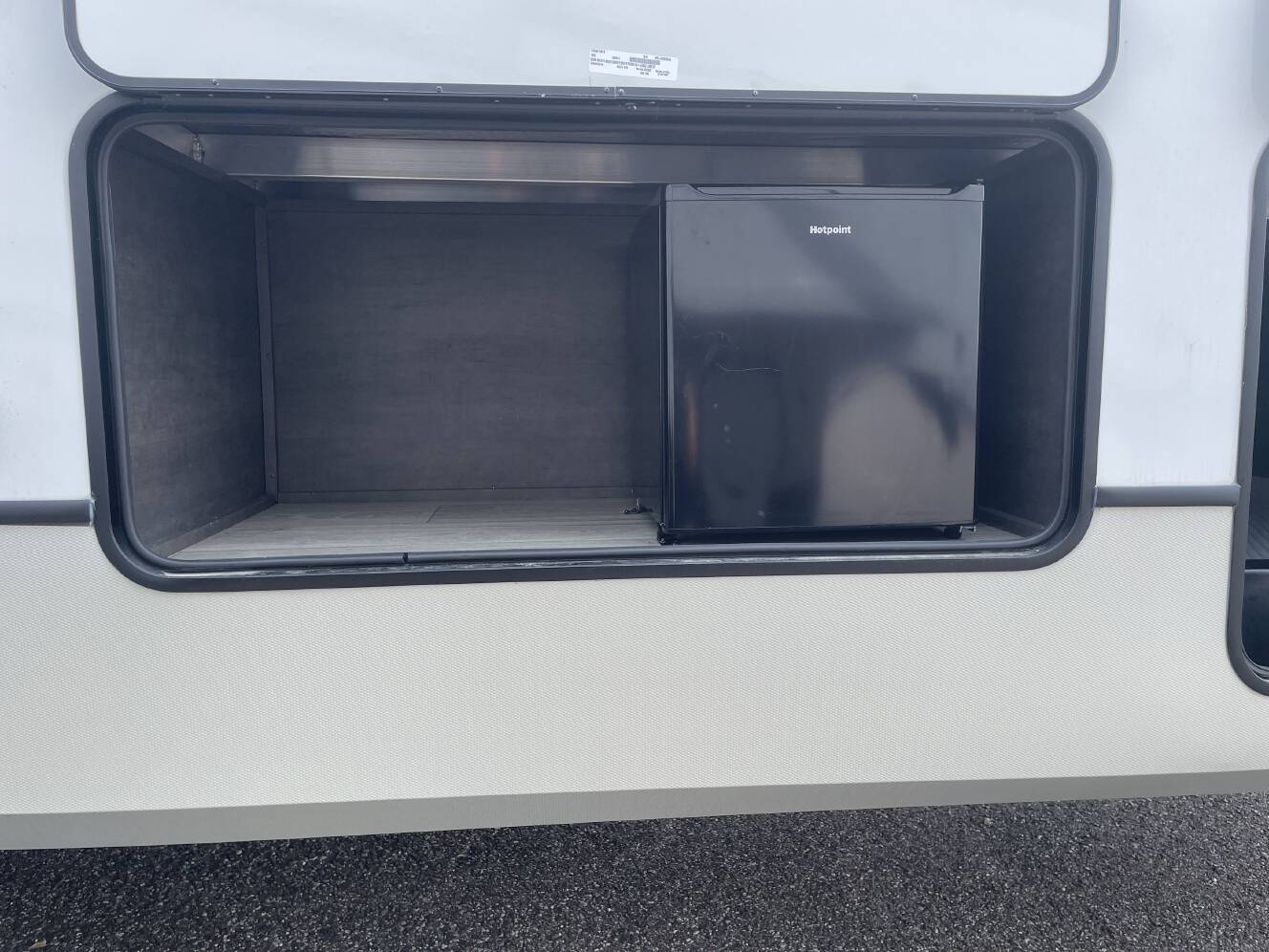 A photo of this 2025 Keystone COUGAR 360MBI