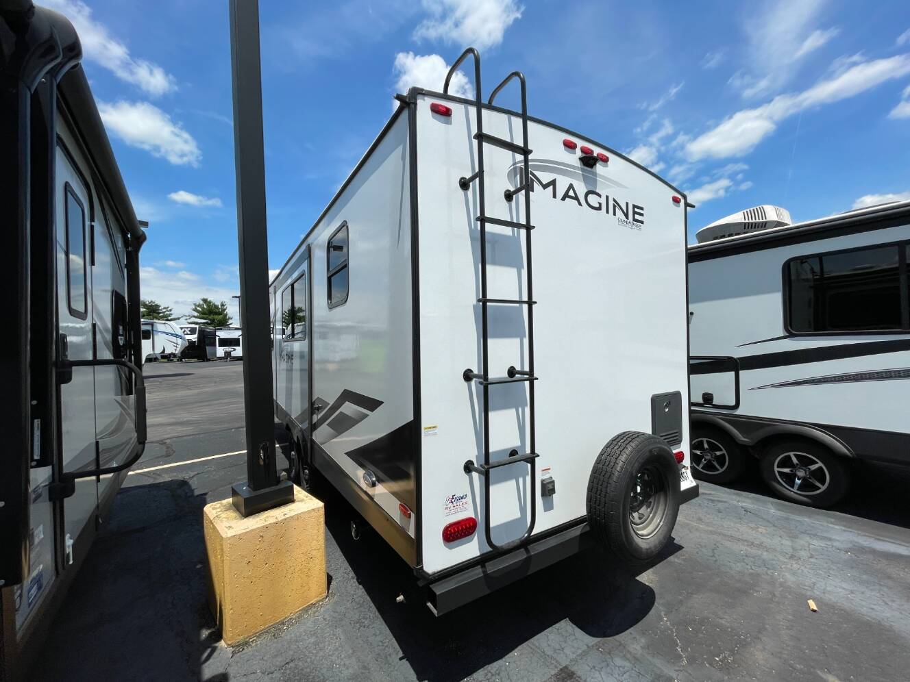 A photo of this 2023 Grand Design IMAGINE 2400BH