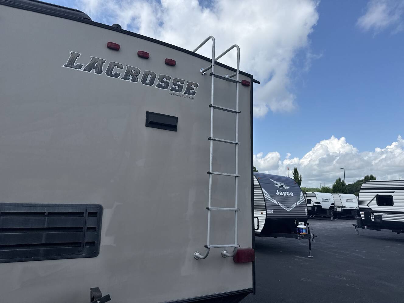 A photo of this 2015 Prime Time LACROSSE 333RKS