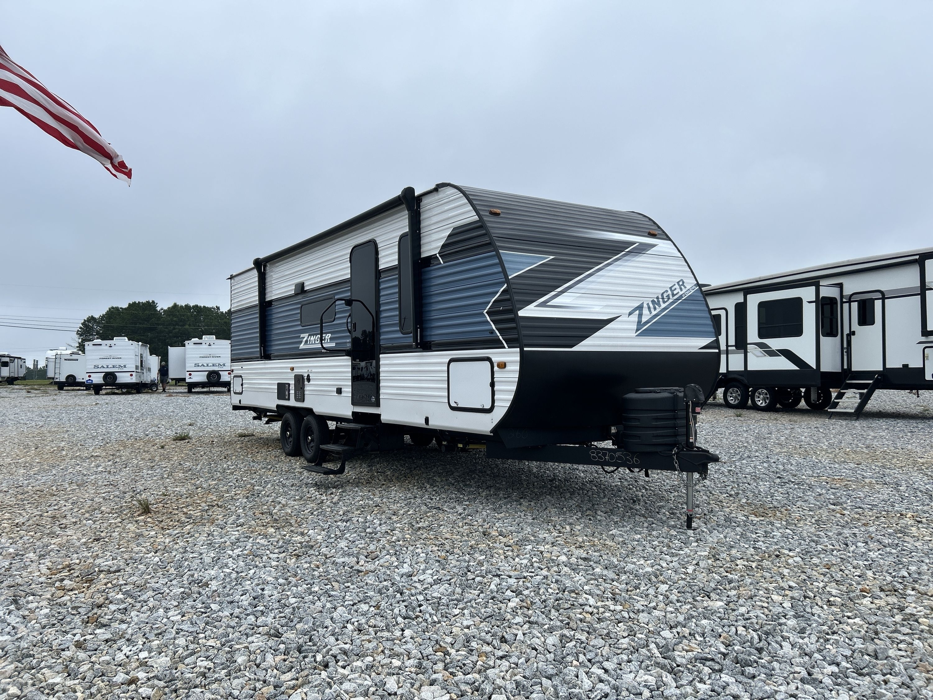 2025 Crossroads ZINGER 260BH RV