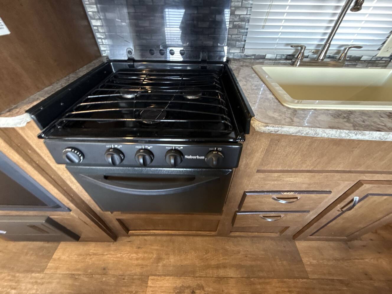 A photo of this 2018 Forest River SALEM CRUISE LITE 261BHXL
