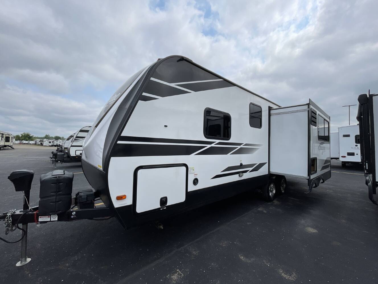 A photo of this 2021 Grand Design IMAGINE 2500RL