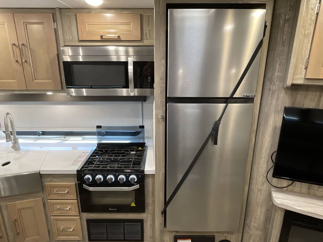 A photo of this 2021 Coachmen MIRADA 32SS