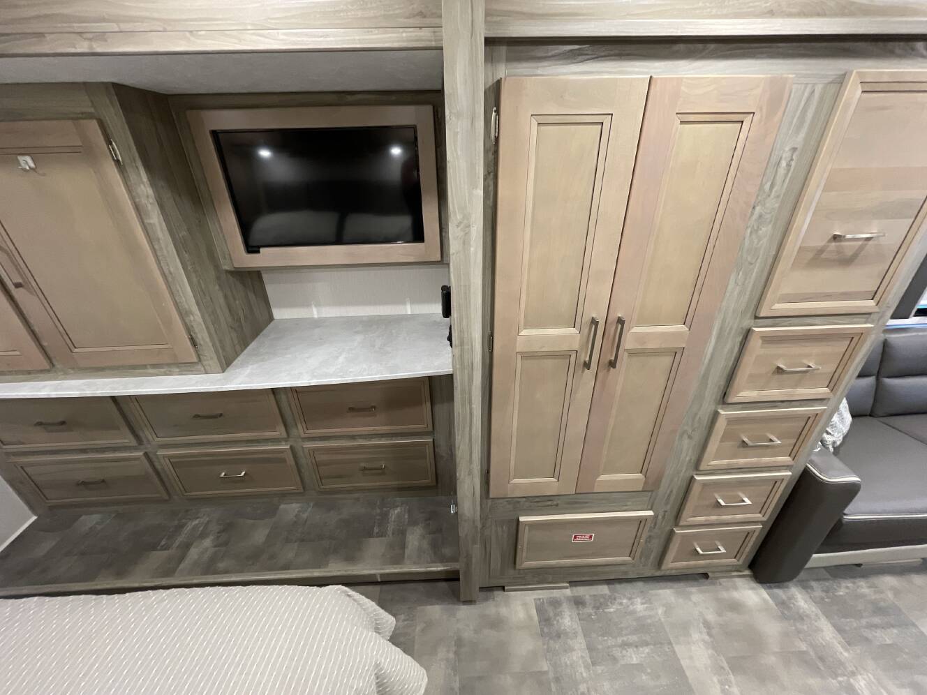 A photo of this 2021 Coachmen MIRADA 32SS