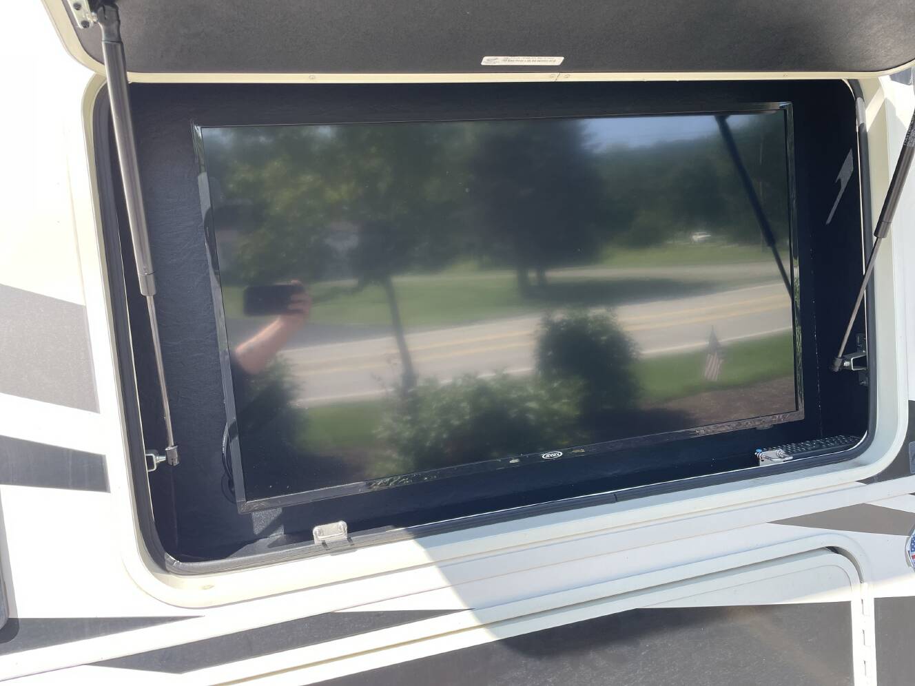 A photo of this 2021 Coachmen MIRADA 32SS