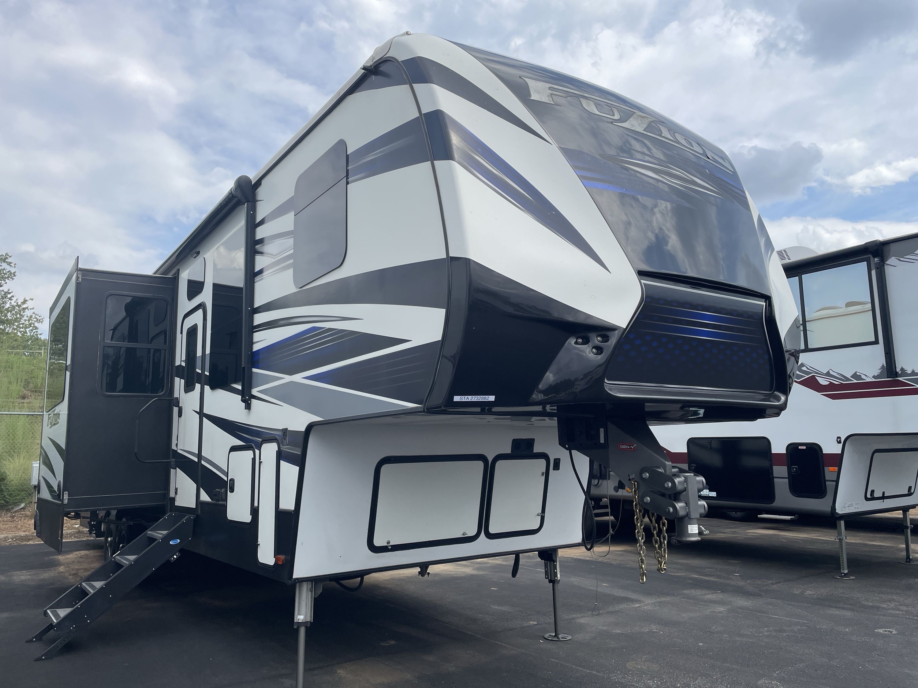 2018 Keystone FUZION 357 in statesville NC