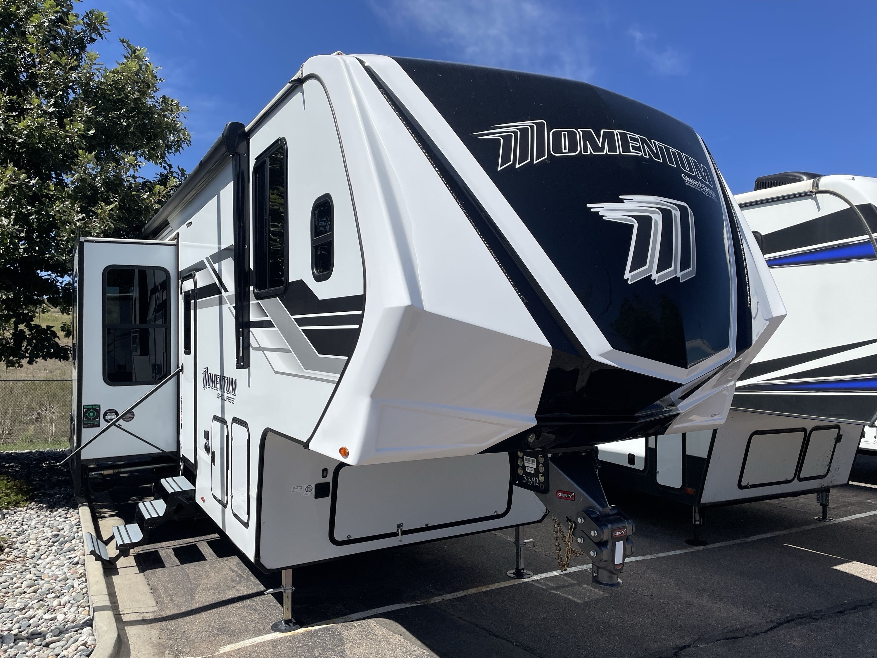2025 Grand Design MOMENTUM G CLASS 320G in fountain CO