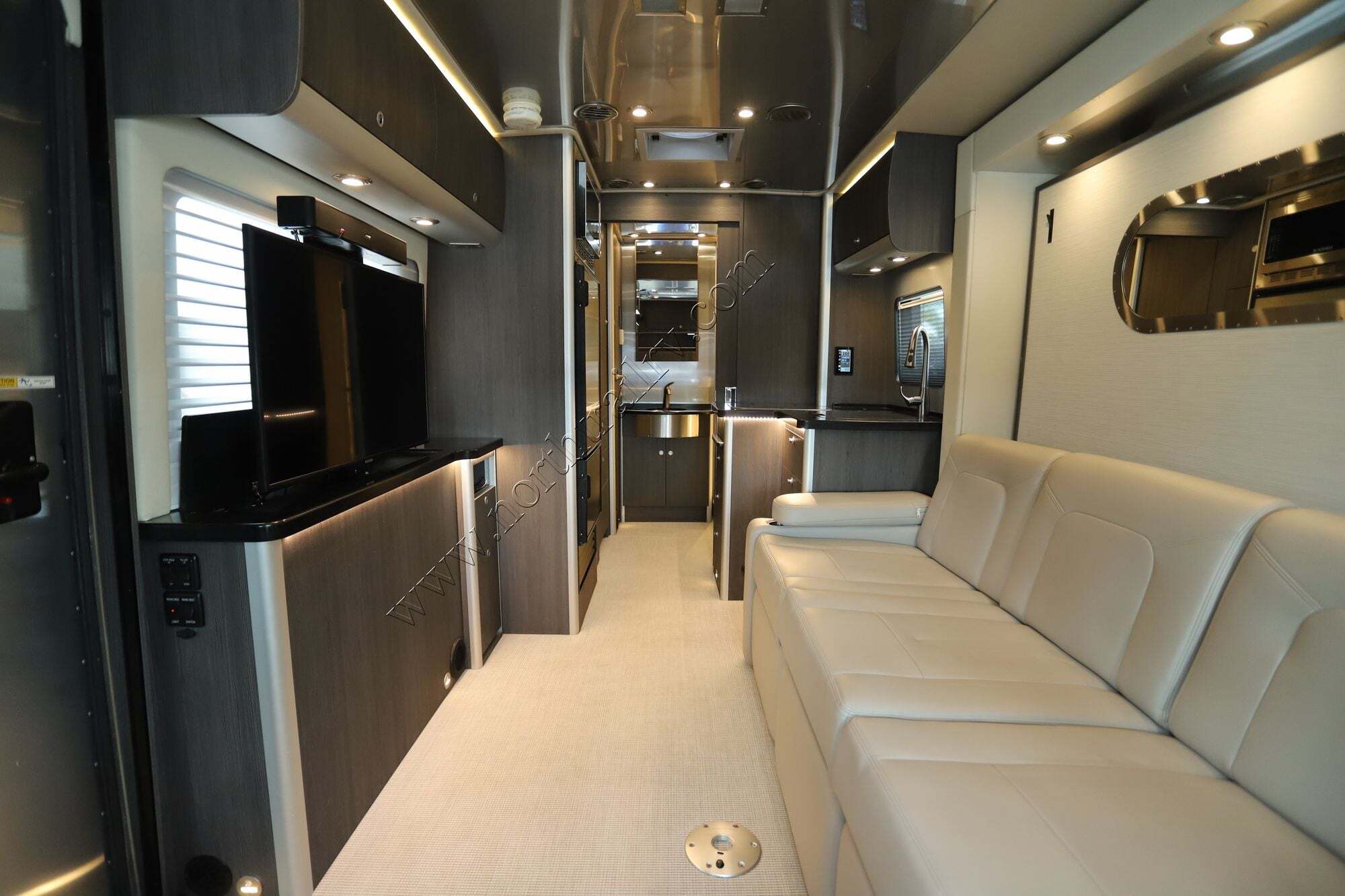 2021 Airstream Atlas MB in ft. myers FL