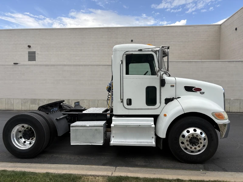 2012 PETERBILT 337