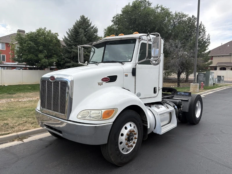 2012 PETERBILT 337