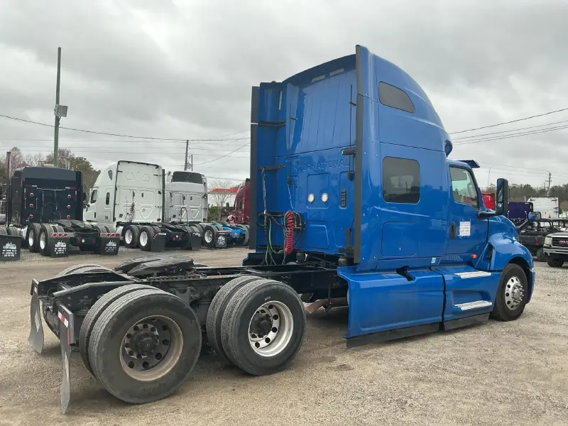 2019 INTERNATIONAL LT625