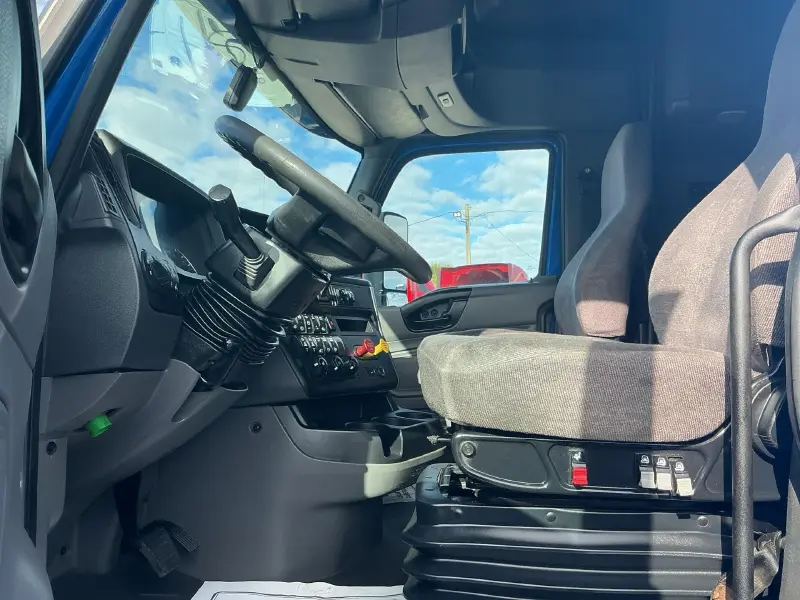 2019 INTERNATIONAL LT625