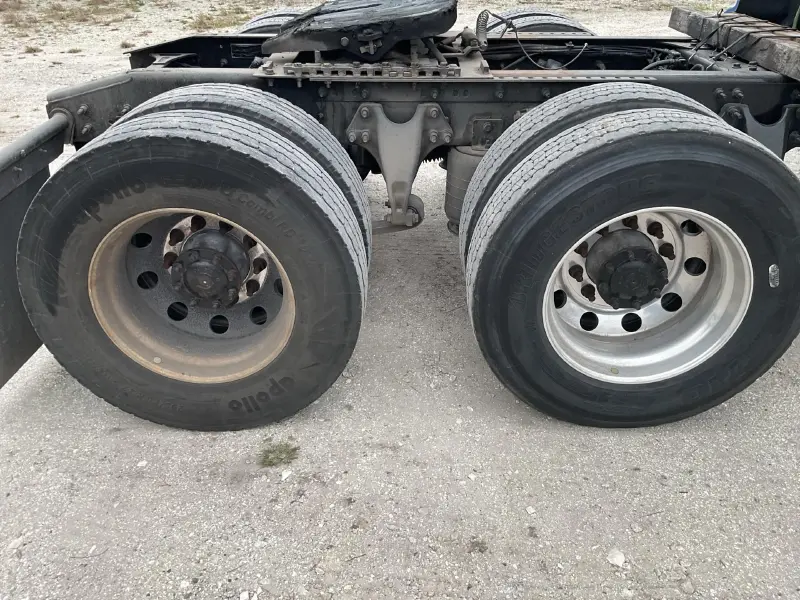 2019 INTERNATIONAL LT625