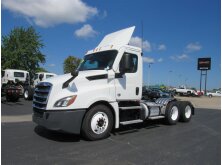 How to Sell a Class 8 Truck in a Difficult Market image