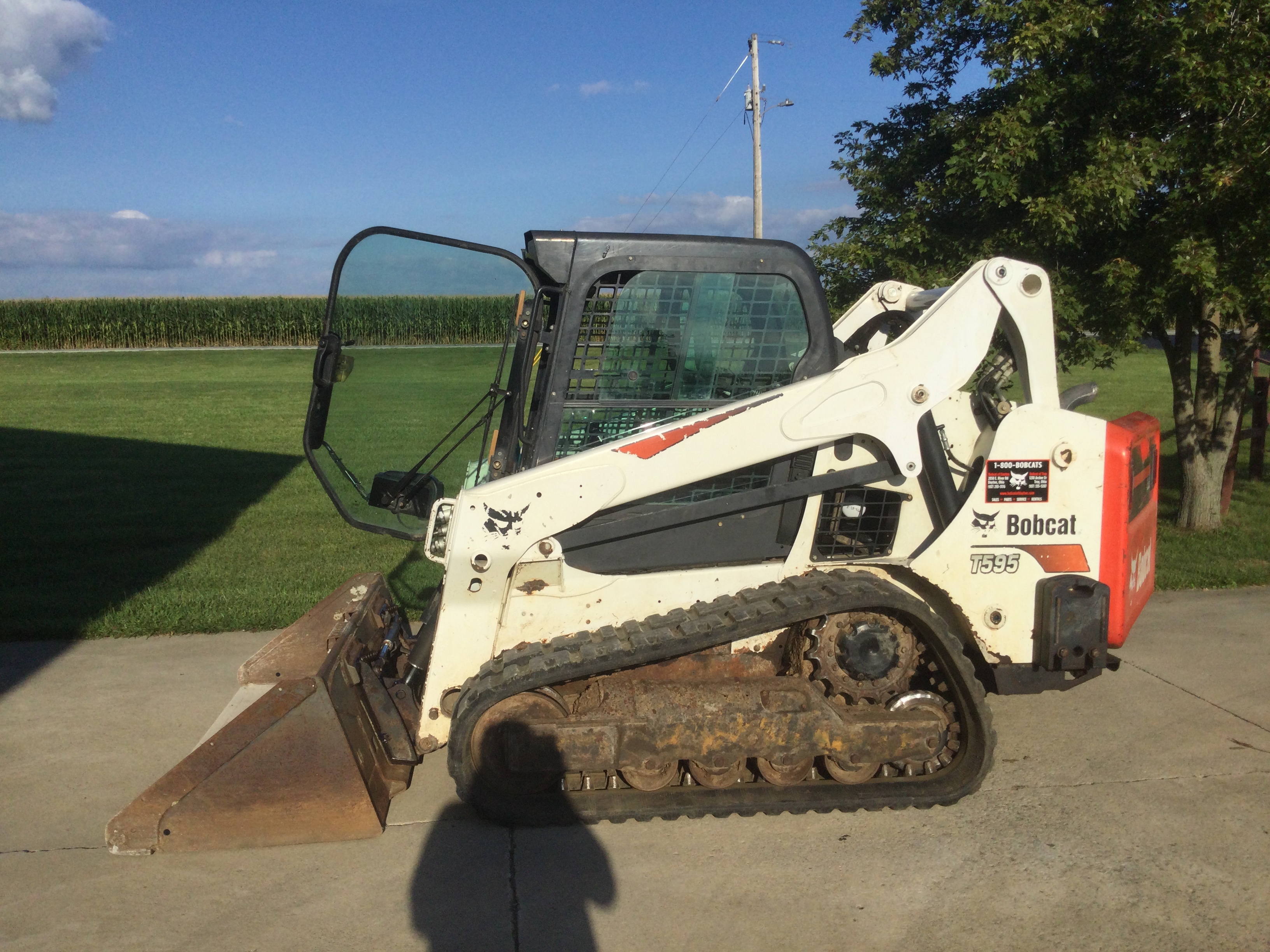 2018 BOBCAT T595 in Saint Paris, OH