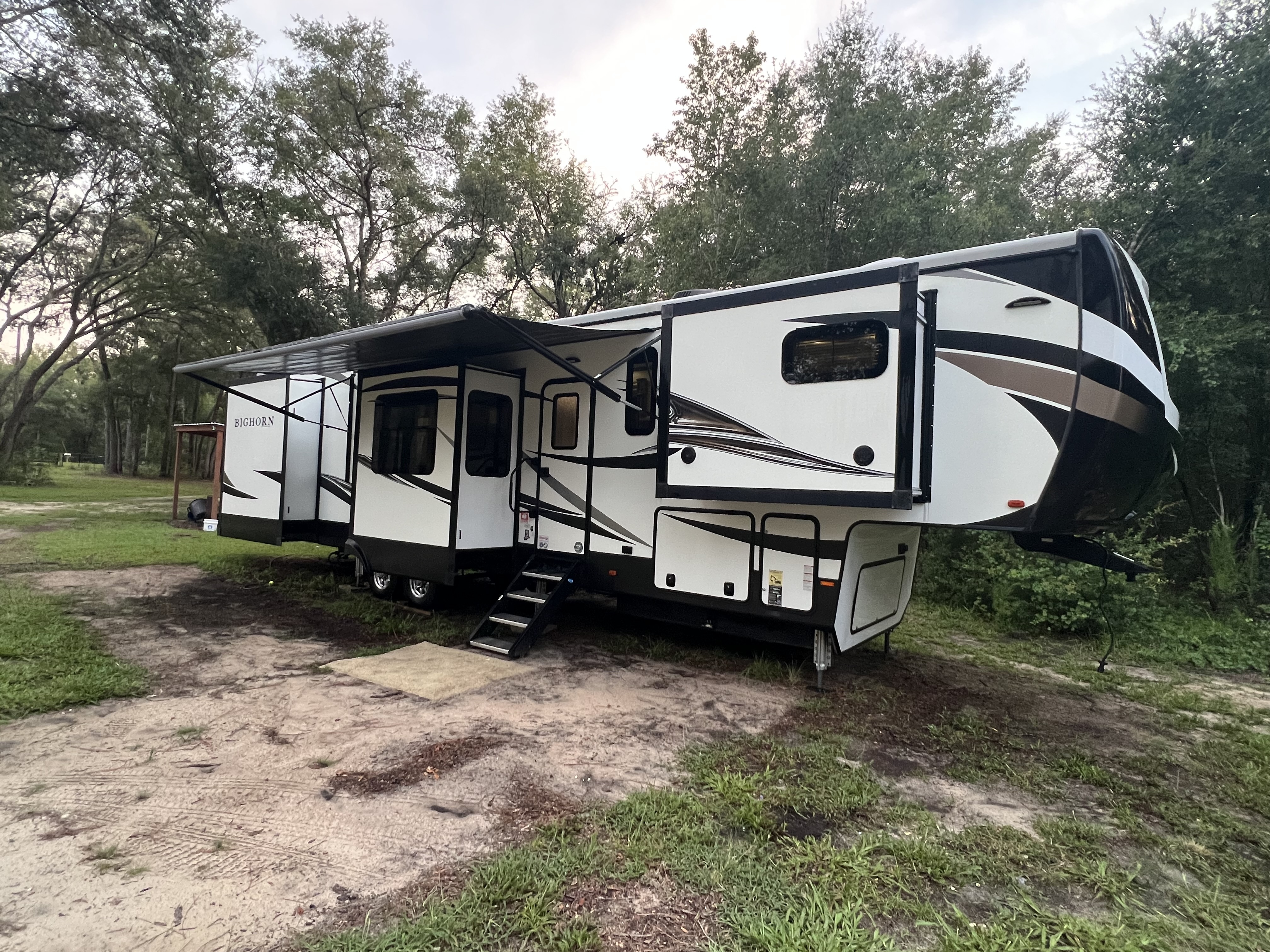 2020 Heartland BIGHORN BH 3995 FK in archer FL