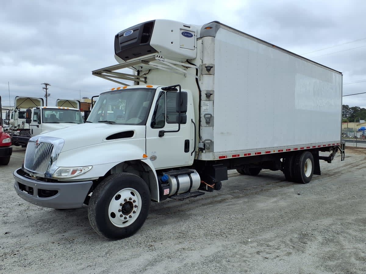 2019 INTERNATIONAL 4300 in Greenville, SC