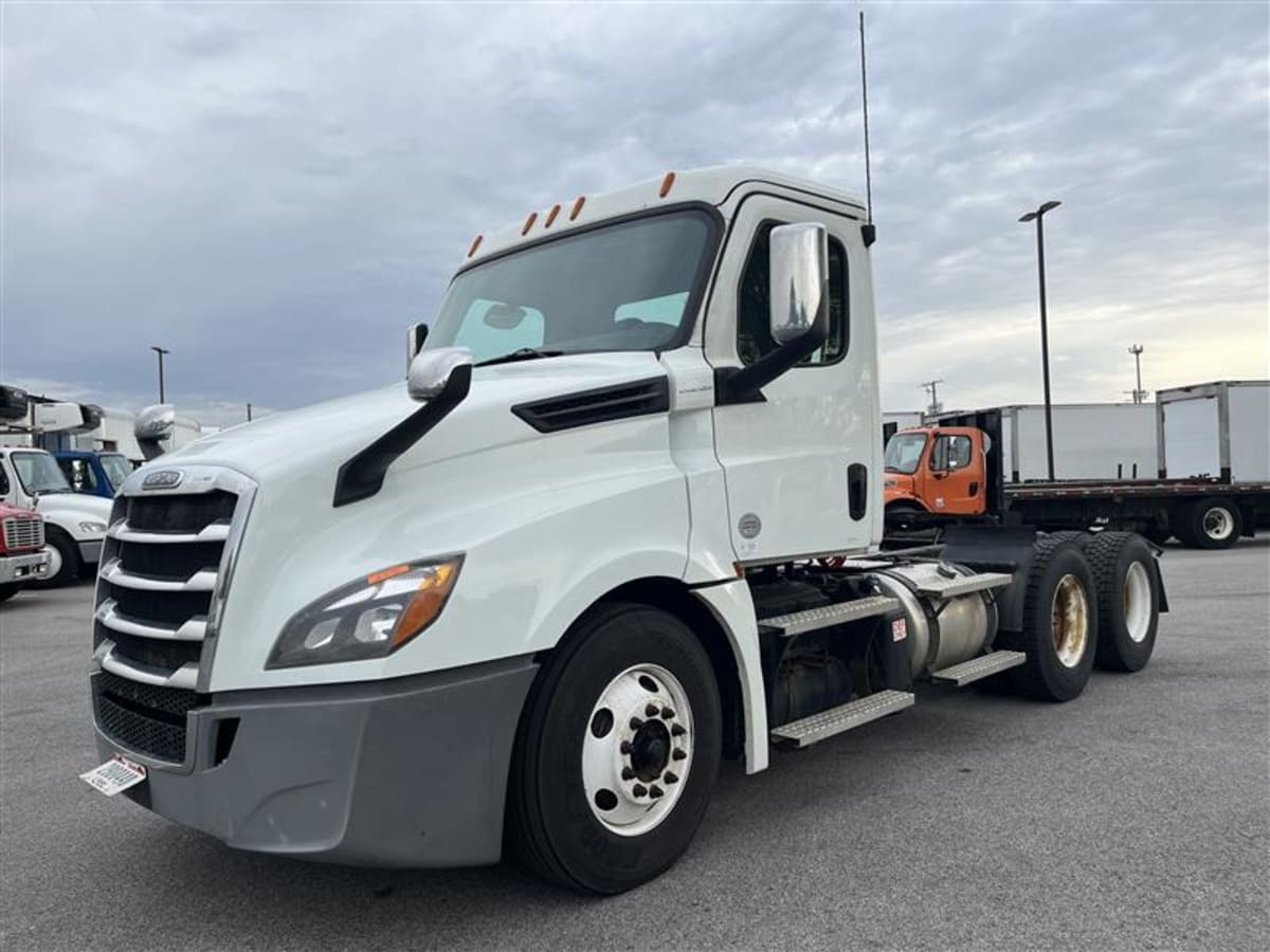 2020 FREIGHTLINER CASCADIA 126 in Laurel, MD