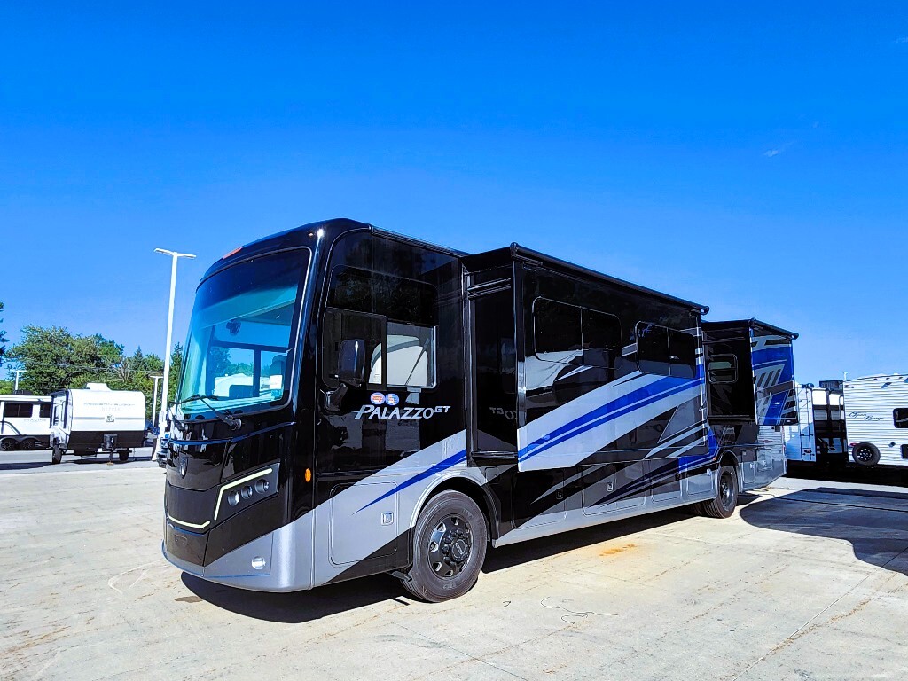 2025 Thor Motor Coach PALAZZO GT 37.5 in north tonawanda NY