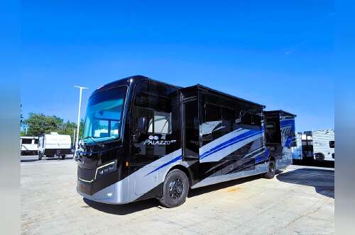 2025 Thor Motor Coach PALAZZO GT 37.5 in north tonawanda NY