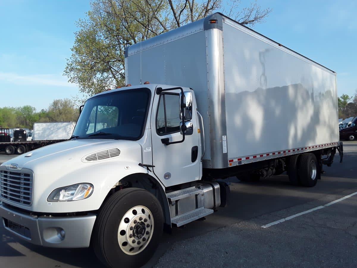 2020 FREIGHTLINER BUSINESS CLASS M2 106 in Charlotte, NC