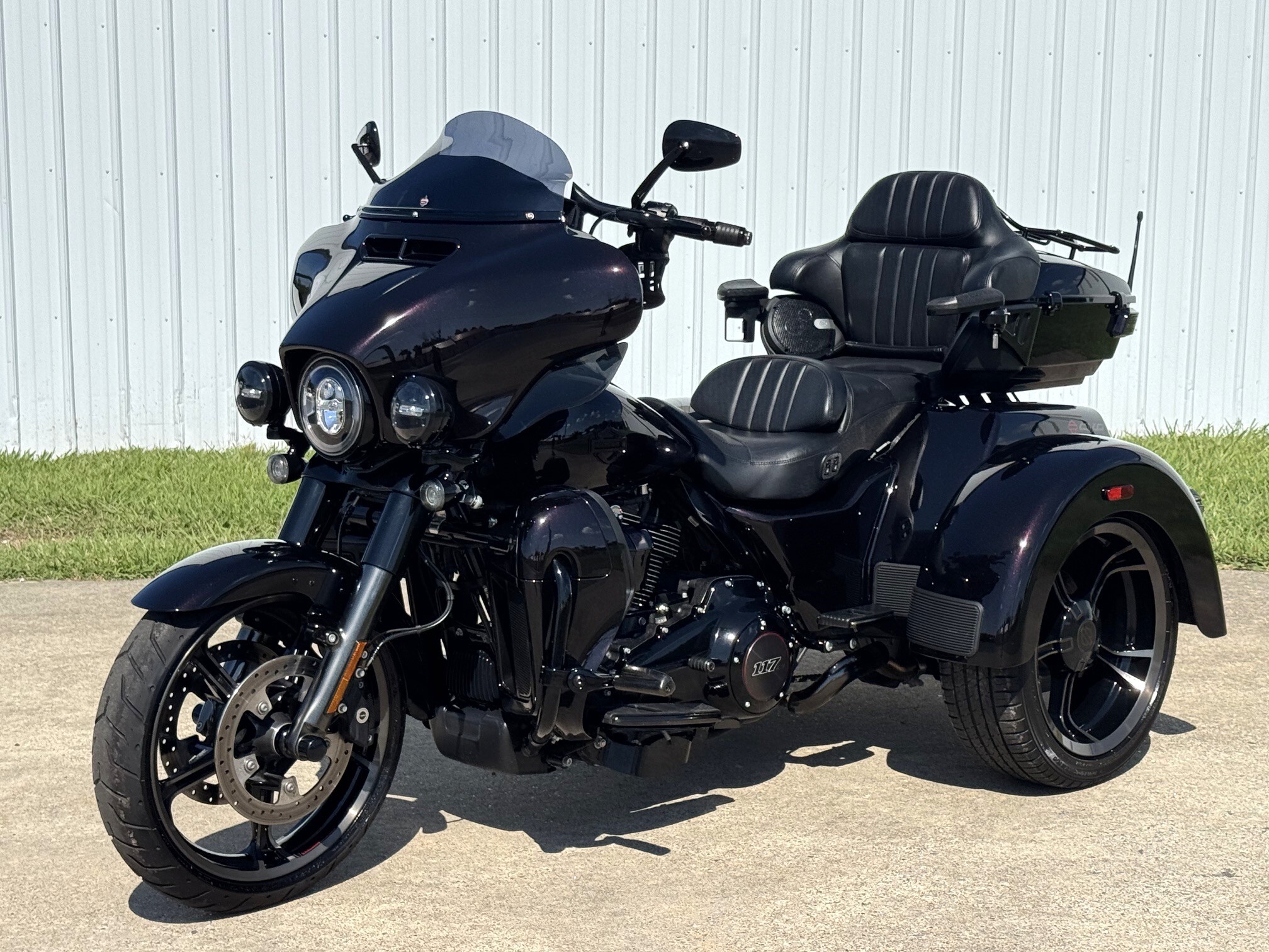 2021 Harley-Davidson CVO TRIGLIDE in Paducah, KY