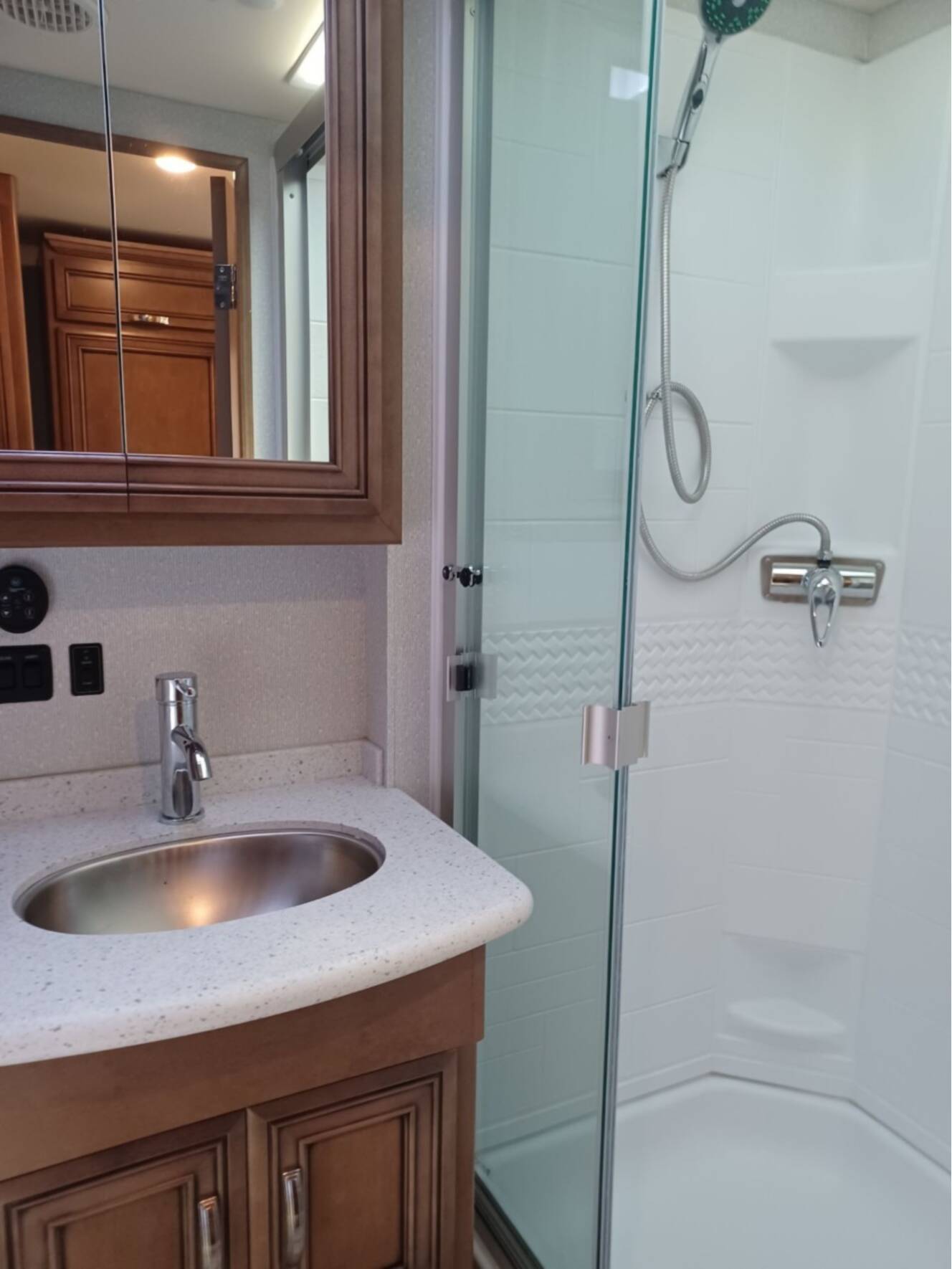 A photo of this 2022 Newmar BAY STAR 3626