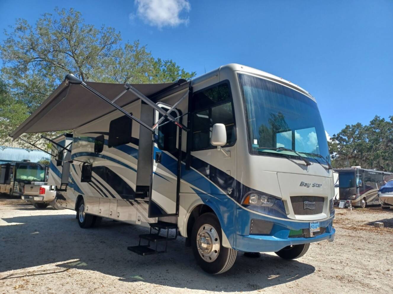 A photo of this 2022 Newmar BAY STAR 3626