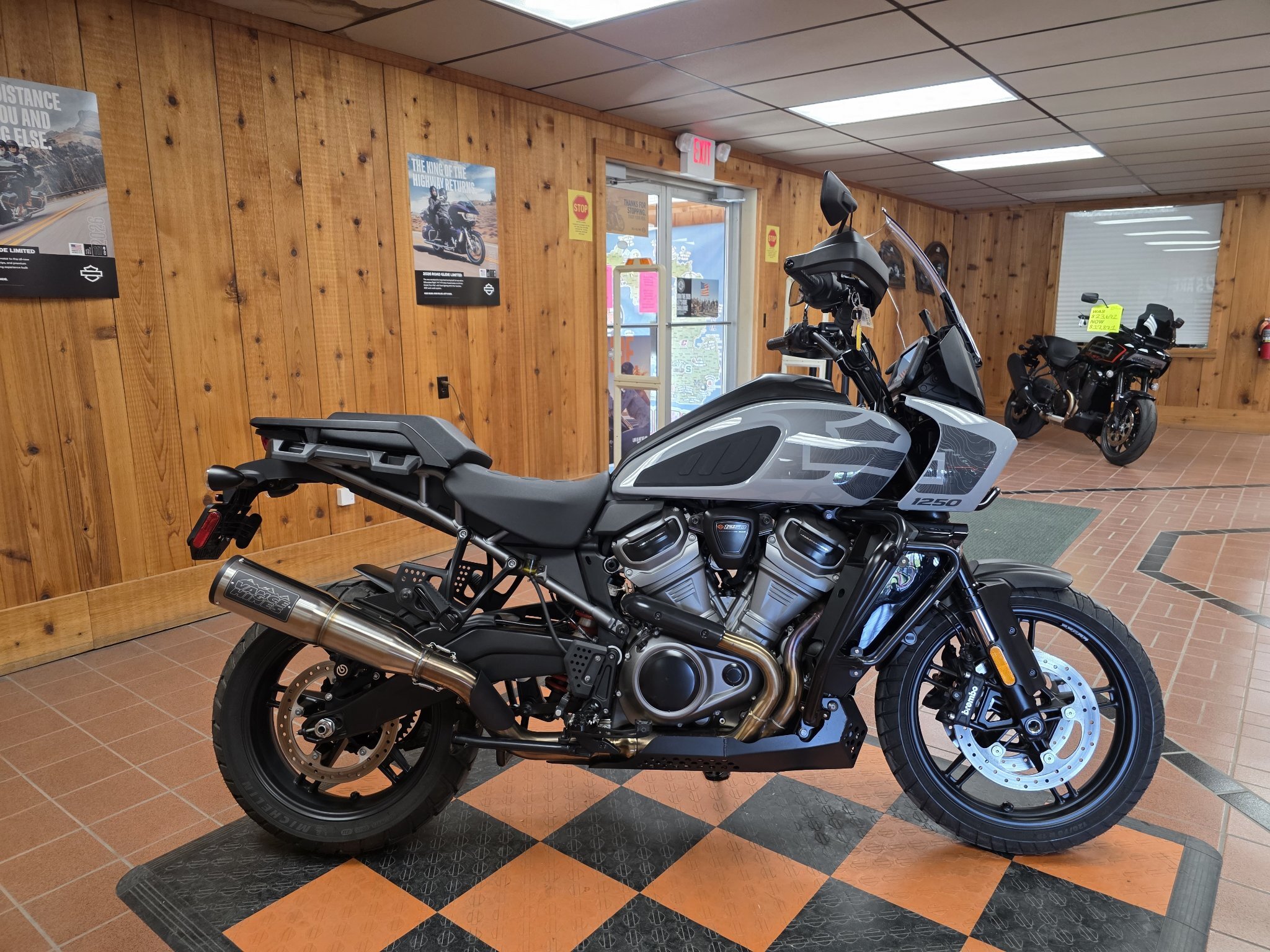 2024 Harley-Davidson Pan America® 1250 Special 1250 SPECIAL in Cement City, MI