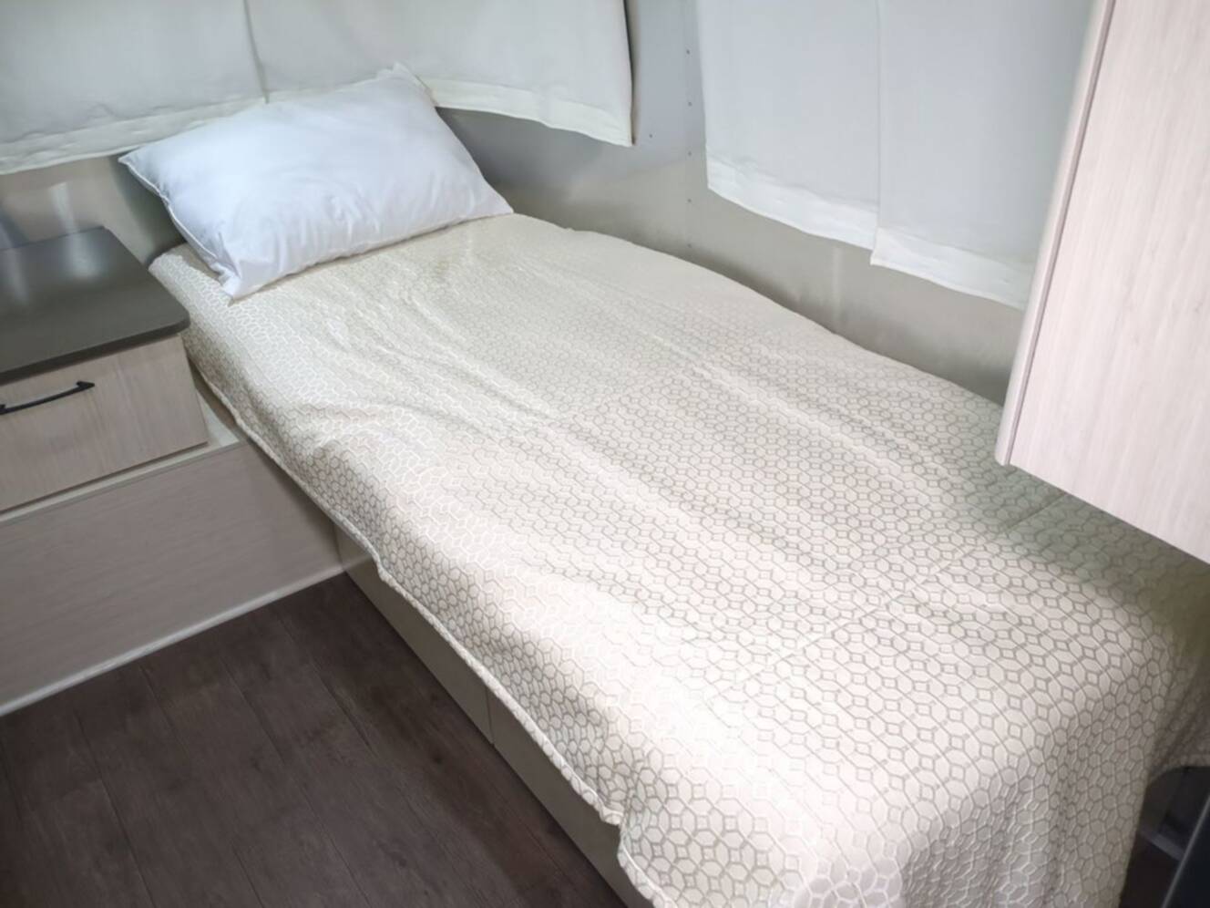 A photo of this 2020 Airstream International Serenity 27FB Twin