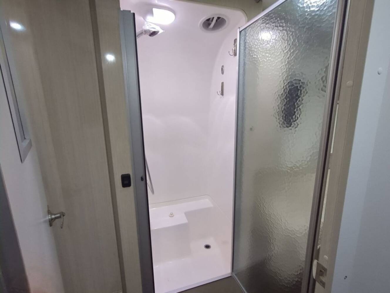 A photo of this 2020 Airstream International Serenity 27FB Twin