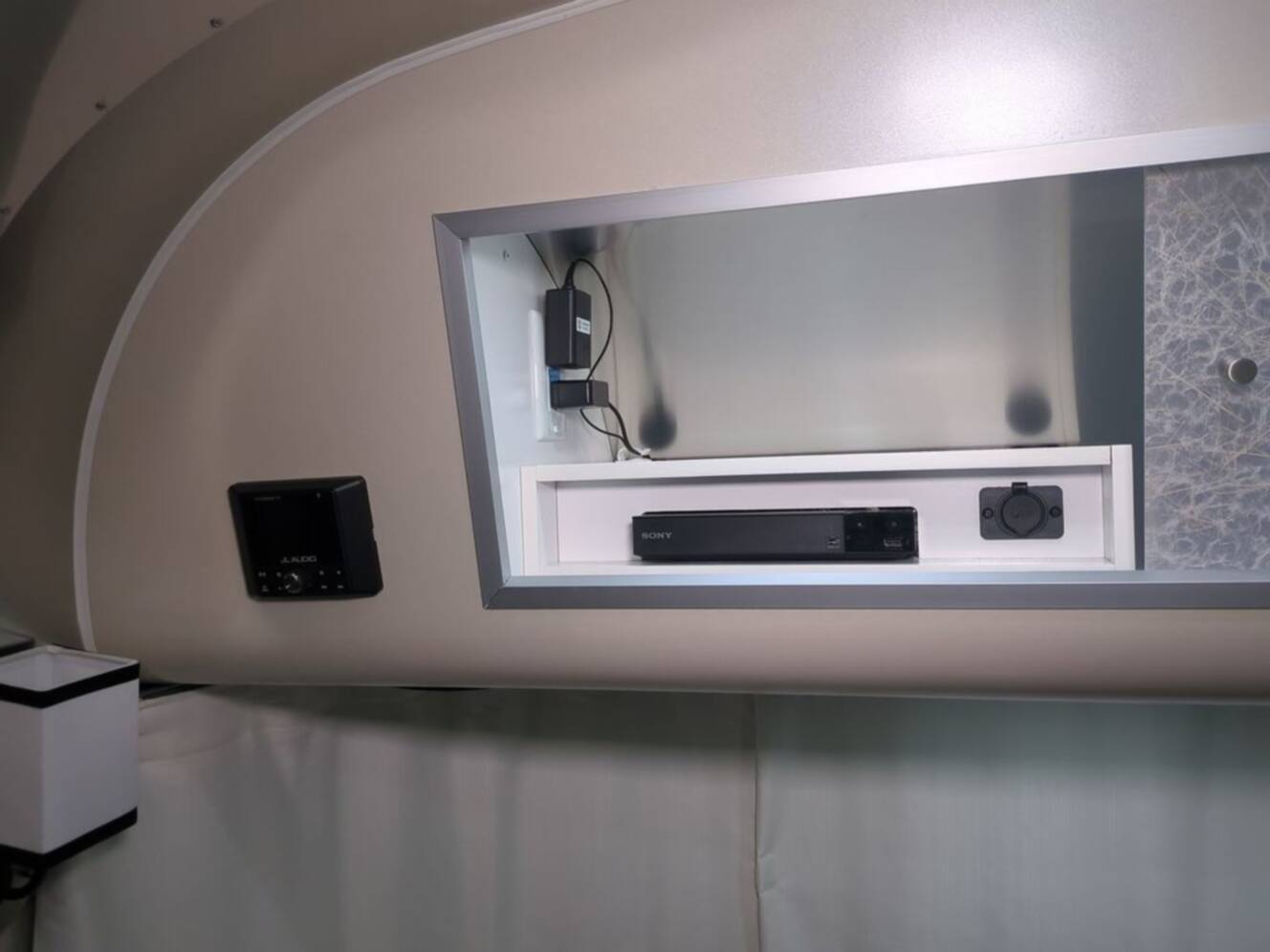 A photo of this 2020 Airstream International Serenity 27FB Twin