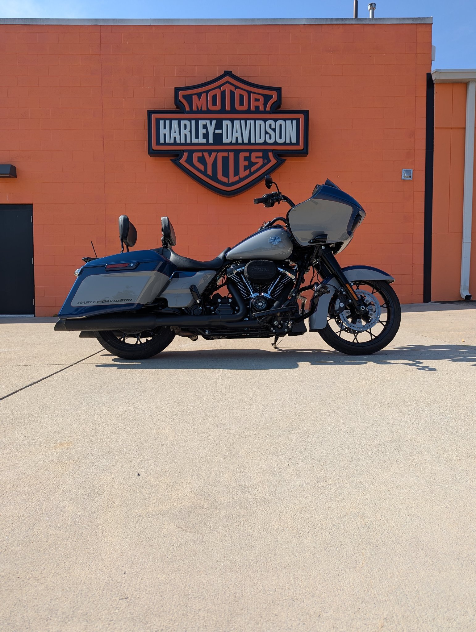 2023 Harley-Davidson Road Glide® Special SPECIAL FLTRXS in Fredericksburg, VA