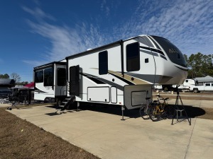2022 Alliance Rv PARADIGM 340RL in longs SC