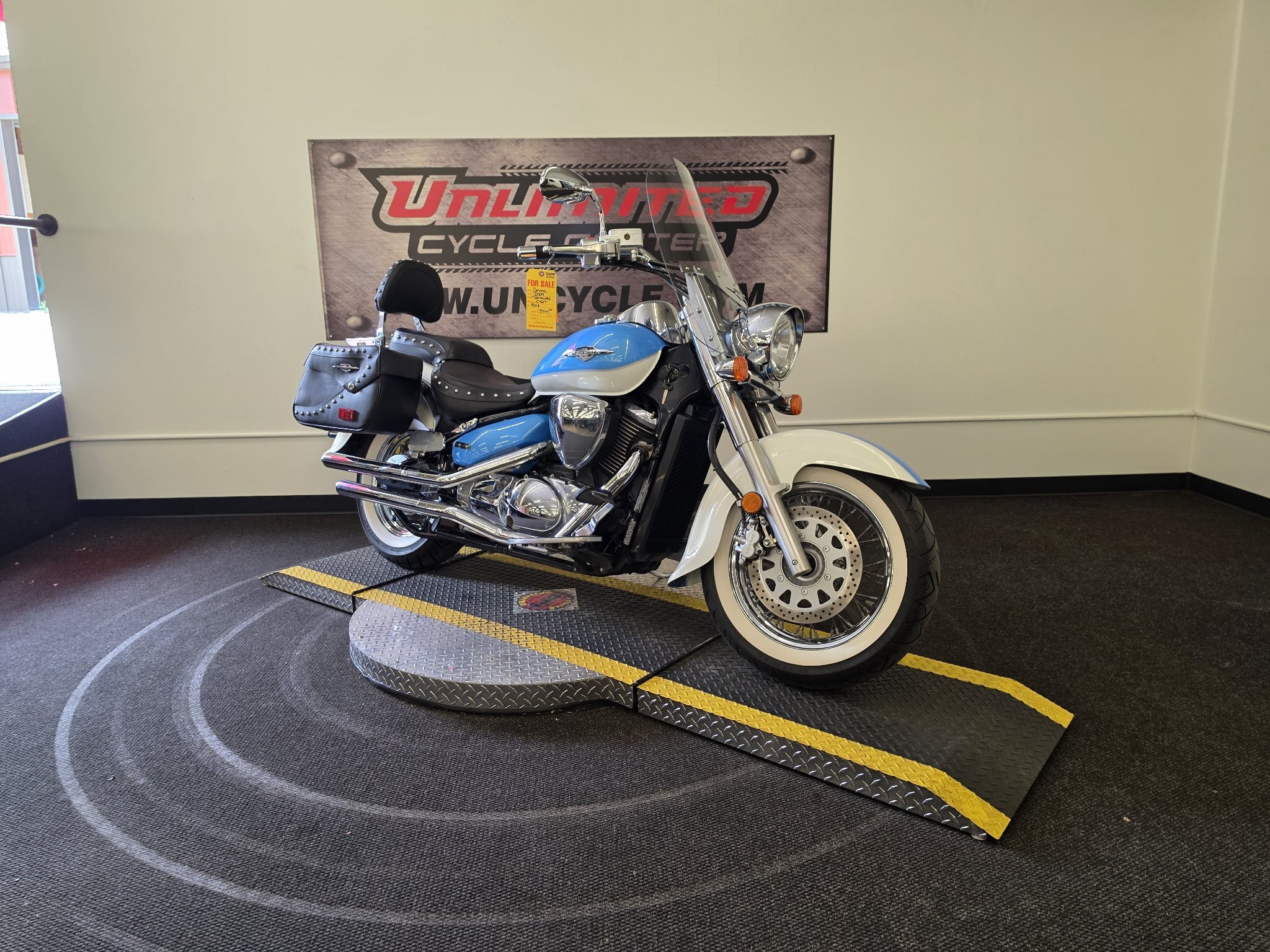 2009 Suzuki Boulevard C50 C50 in Tyrone, PA