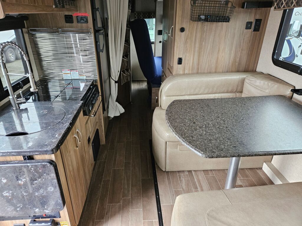 2018 Dynamax Corp ISATA 3 SERIES 24FW in indian head MD