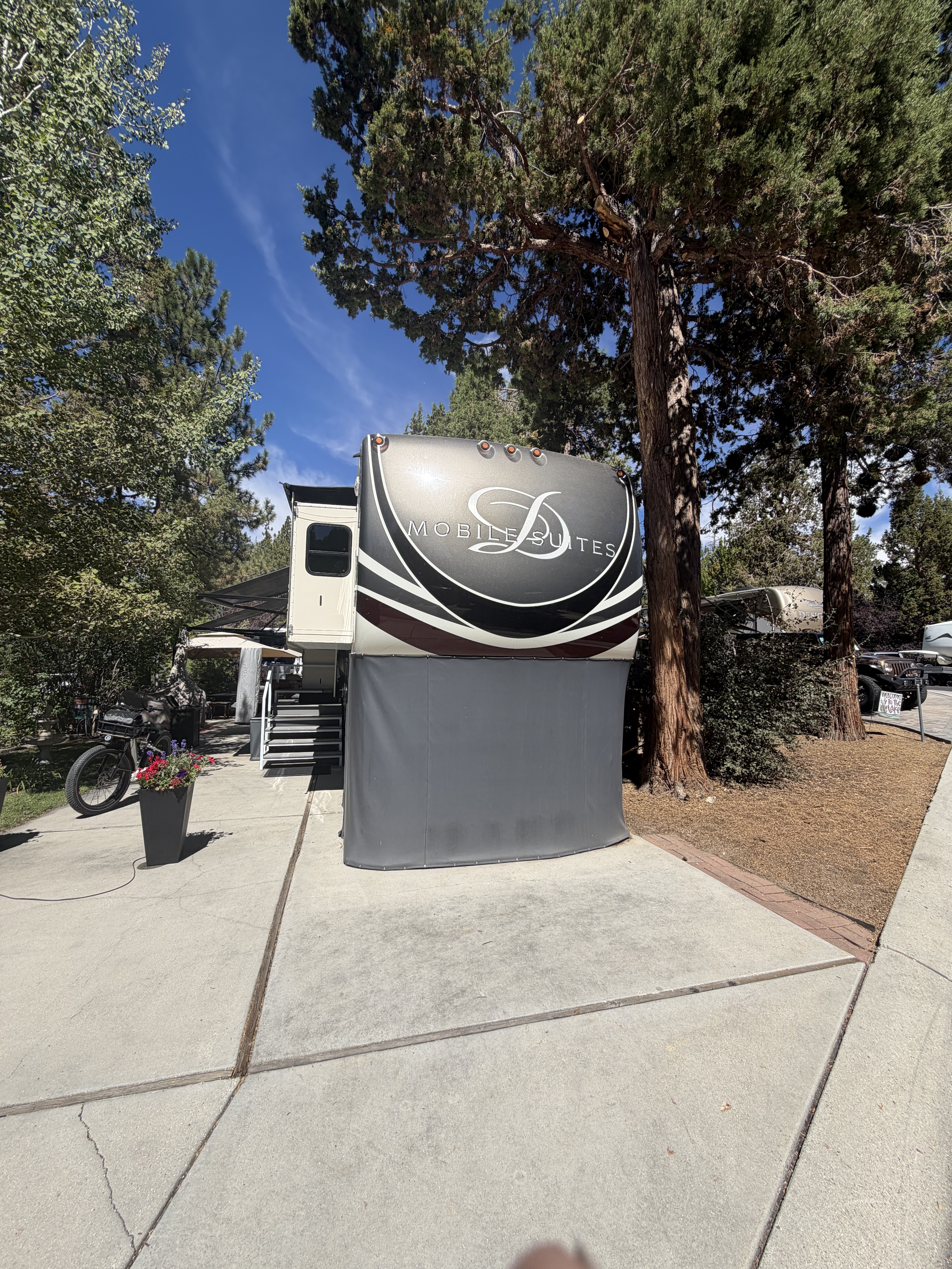 2018 DRV MOBILE SUITES 44 NASHVILLE in yucaipa CA